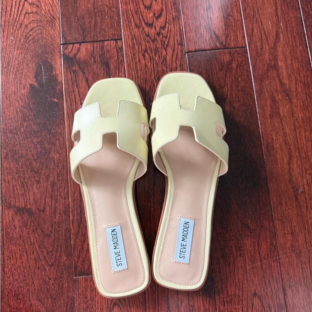 Steve Madden Light Yellow Women's Slide Sandals